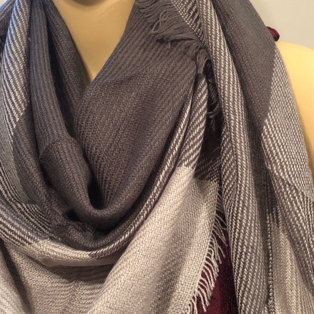 Plaid Blanket Scarf - Picture 3 of 4
